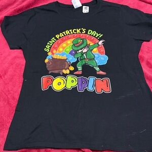 Saint Patrick's Day Poppin Women's Tee - Black